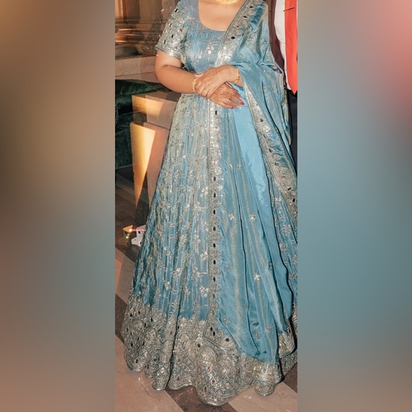Elegant Blue Embellished Women's lehnga with cropped top